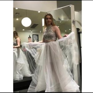 Special occasion gown/dress